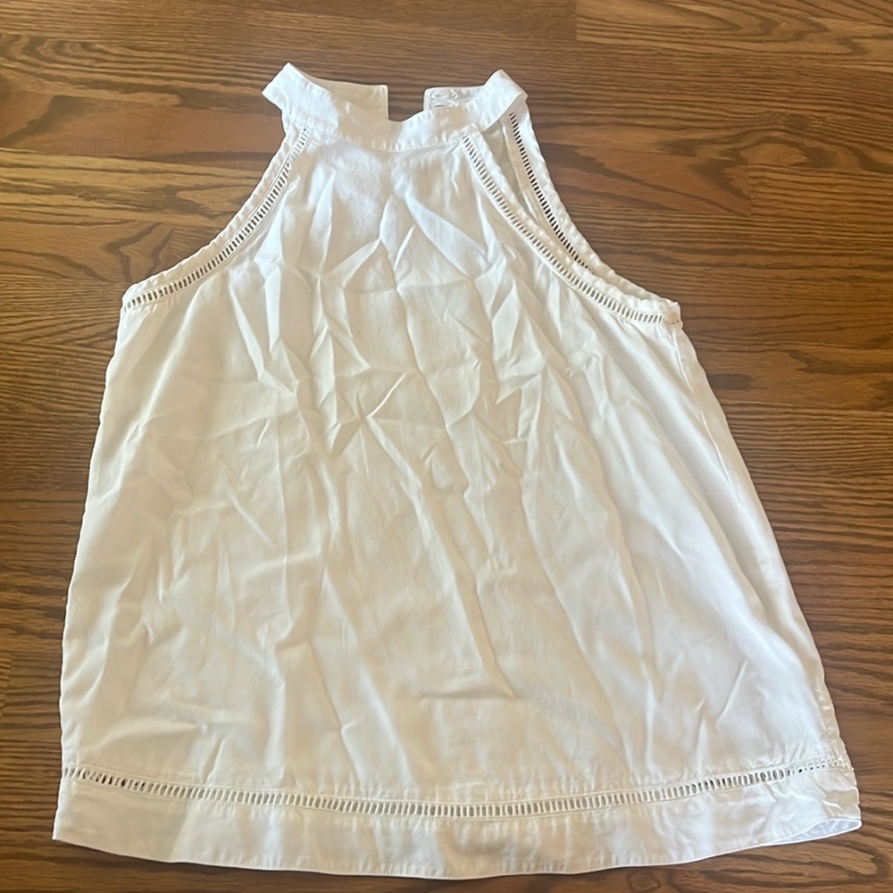 Cloth and stone halter top